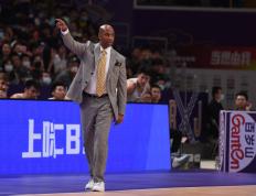 马布里发文:中国队员要像在CBA中那般霸气 要永不放弃_NBA直播